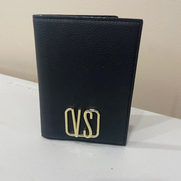 PASSPORT WALLET BLACK EMO VICTORIA SECRET NWT HOLDS CREDIT CARDS MINIMALIST - Picture 2 of 10
